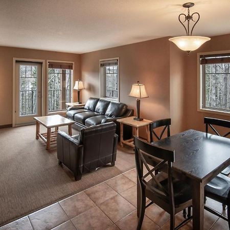 Elkwater Lake Lodge And Resort Екстер'єр фото